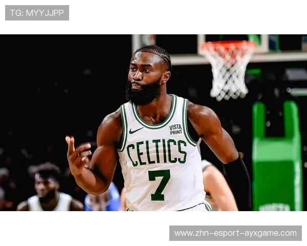 凯尔特人防守端改进显著，保持领先优势，凯尔特人控球后卫是谁